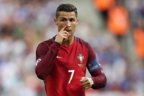 九游app官网下载-中国香港队如何利用混合团体赛制在国际乒联世界杯中突出重围,香港乒乓球混双名单