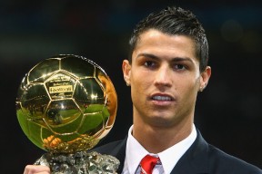 九游官网pc-里根·史密斯女子200米仰泳展现冠军风采，美国女子游泳名将史密斯