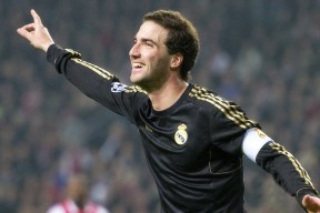 九游下载中心-国家队技战术安排强调球员多位置适应能力提升整体灵活性,国家队的水平