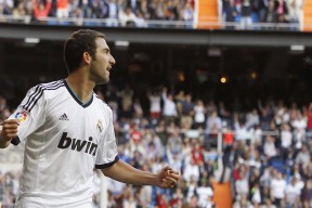 Jiu You-女子国家队主打地面传控打法提升整体节奏控制